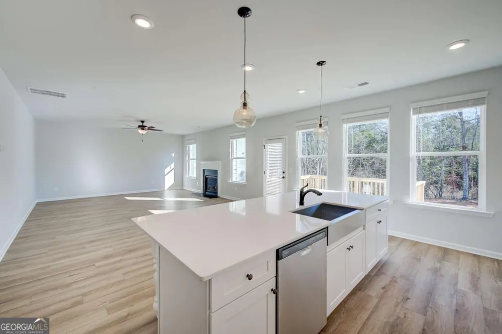 901 Kranston DR Locust Grove, GA 30248