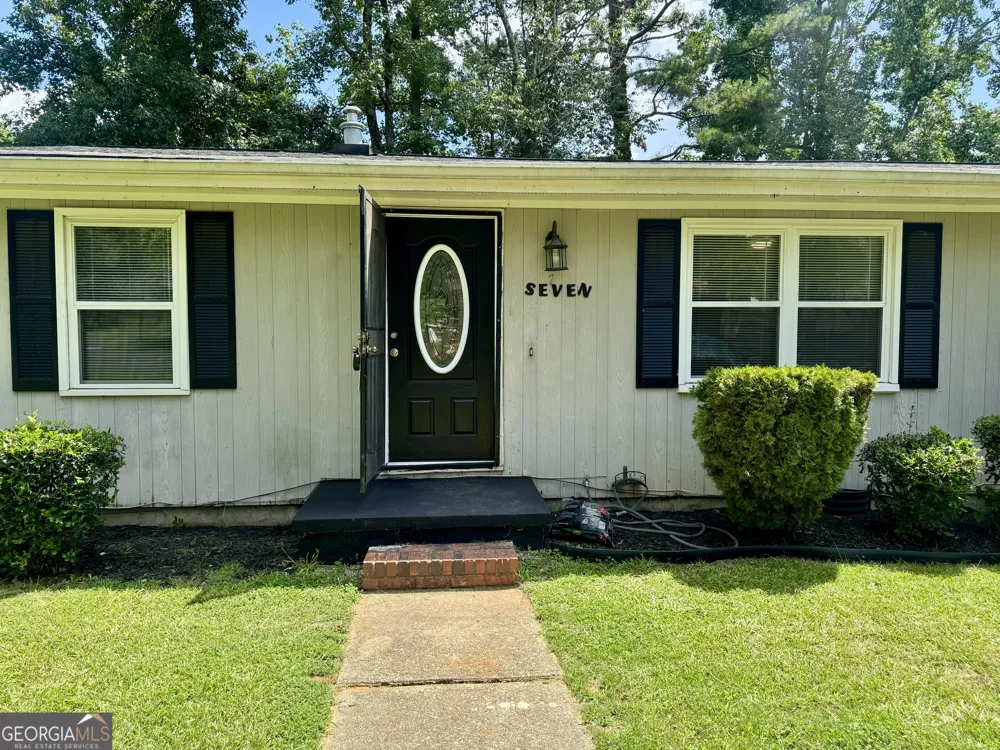 7 Sherwood LOOP McDonough, GA 30253