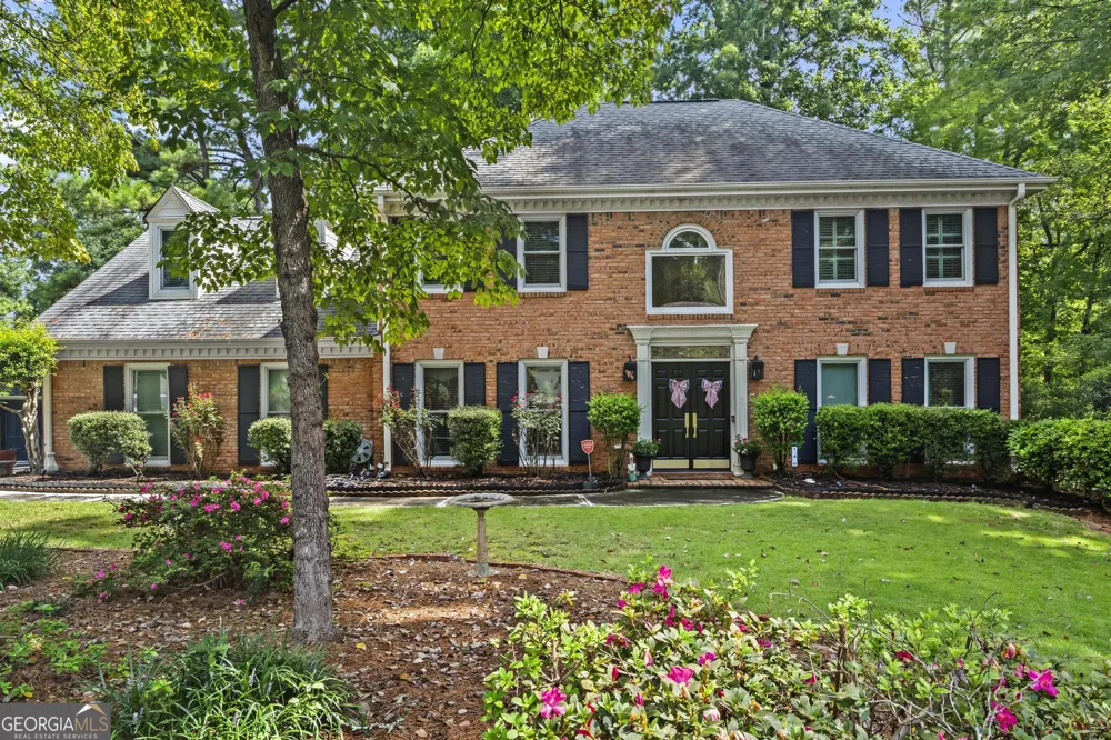 140 Lakeside DR NW Kennesaw, GA 30144