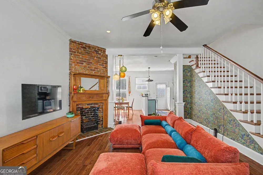 1410 Jefferson ST Savannah, GA 31401