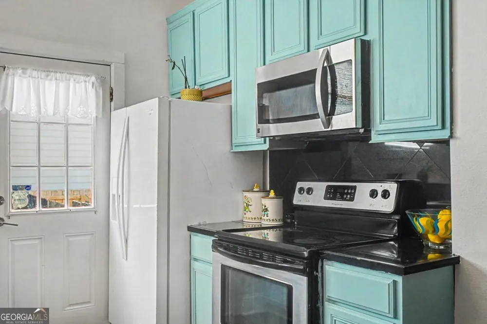 1410 Jefferson ST Savannah, GA 31401