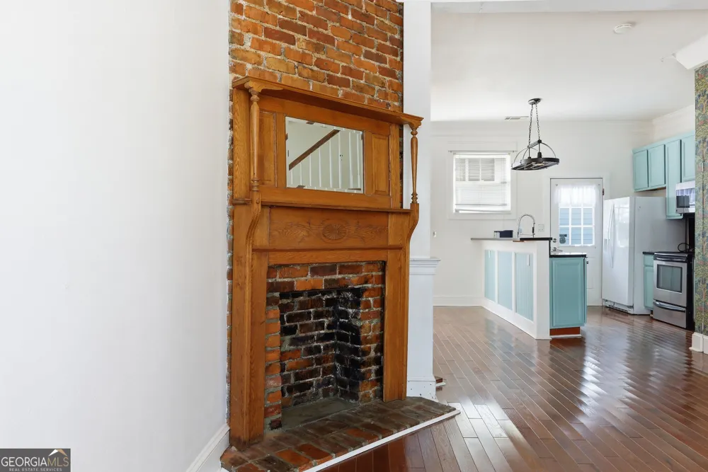 1410 Jefferson ST Savannah, GA 31401