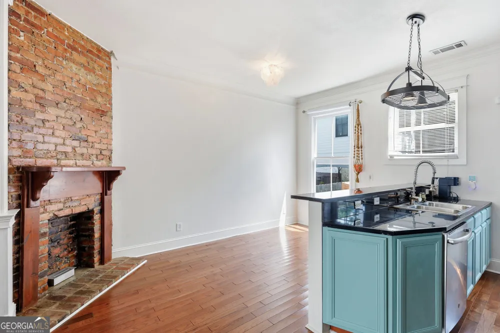 1410 Jefferson ST Savannah, GA 31401
