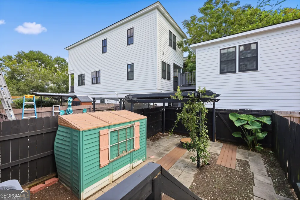 1410 Jefferson ST Savannah, GA 31401