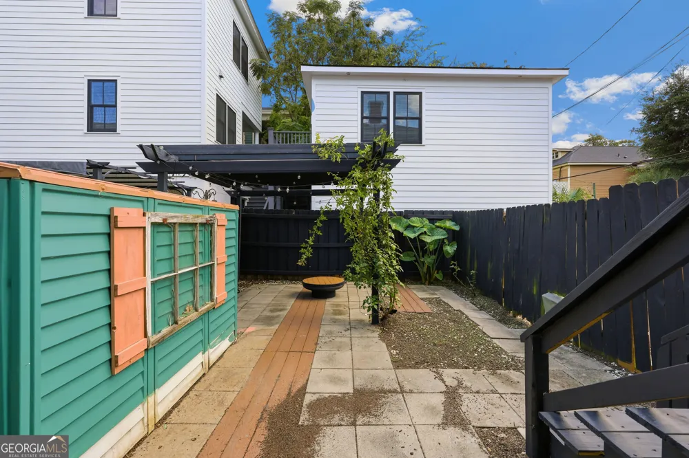 1410 Jefferson ST Savannah, GA 31401