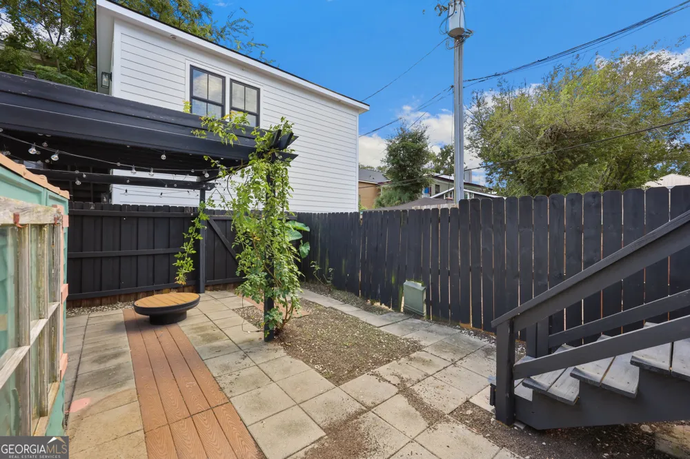 1410 Jefferson ST Savannah, GA 31401