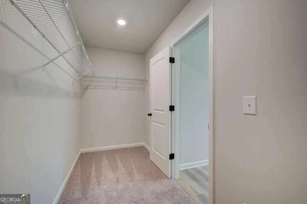 225 St Annes PL Covington, GA 30016