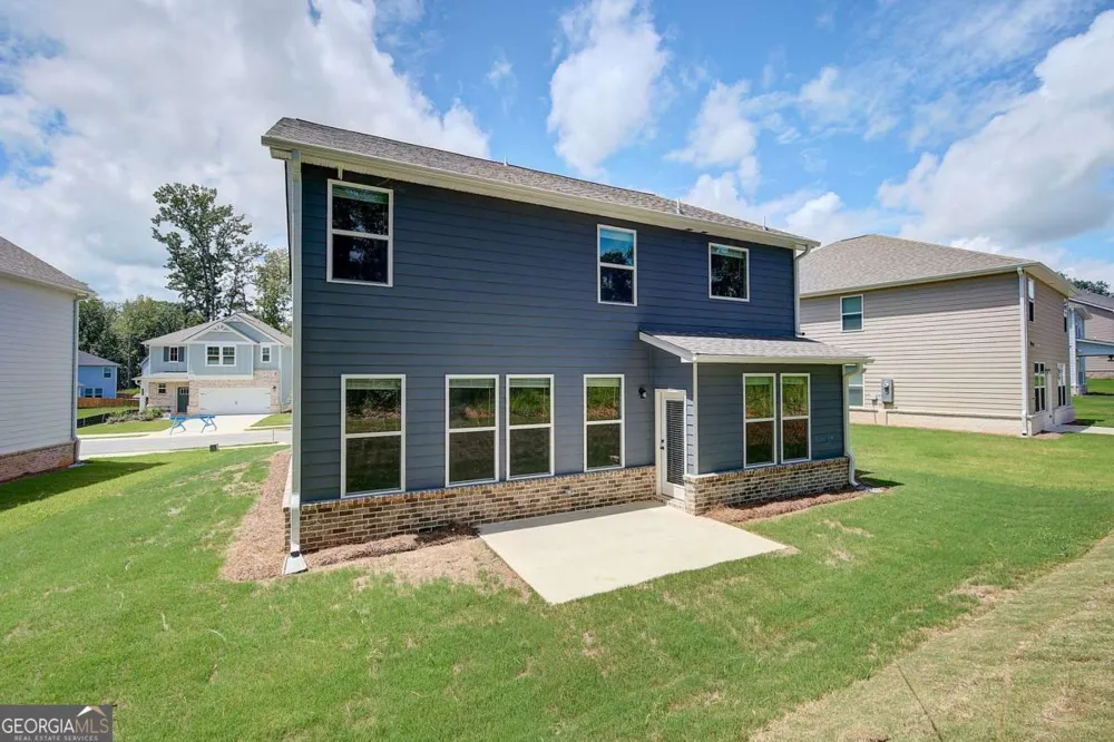 225 St Annes PL Covington, GA 30016