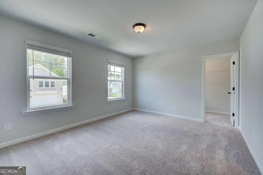 225 St Annes PL Covington, GA 30016