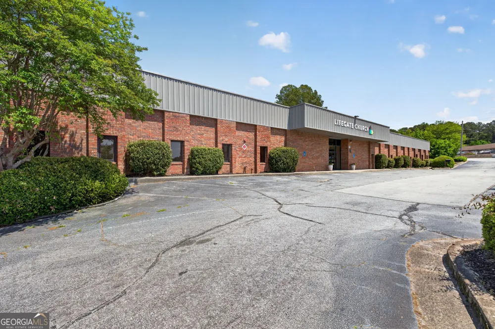 3005 Lenora Church RD Snellville, GA 30078
