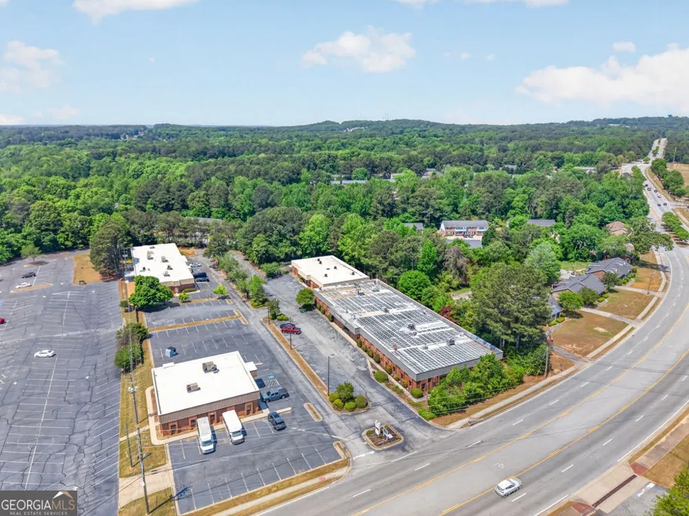 3005 Lenora Church RD Snellville, GA 30078