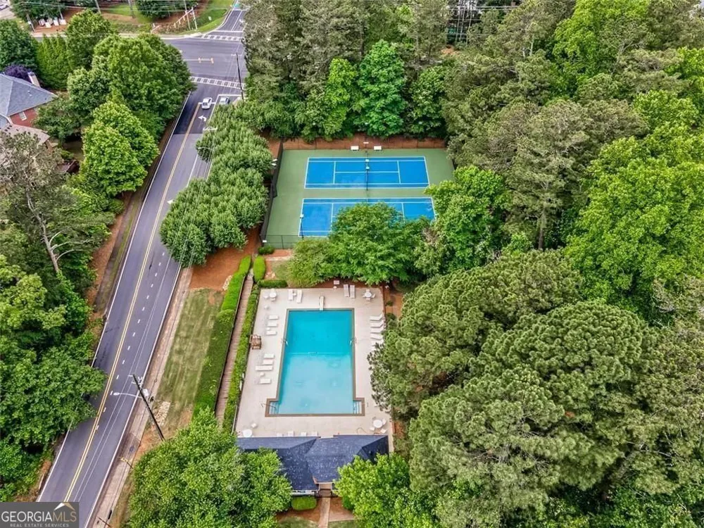 2112 Rockland CT Marietta, GA 30062