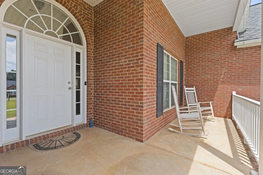316 McKibben DR Locust Grove, GA 30248