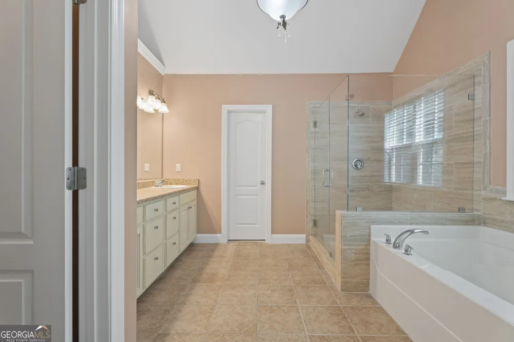 316 McKibben DR Locust Grove, GA 30248