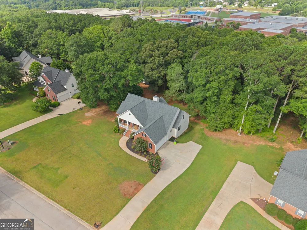 316 McKibben DR Locust Grove, GA 30248