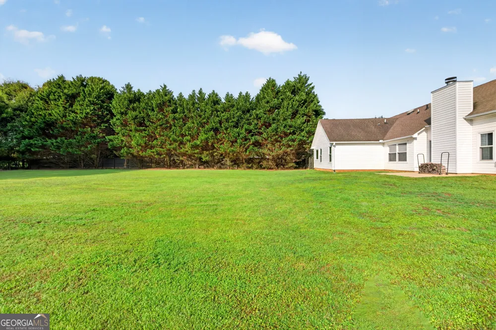 2337 Hartley CT Statham, GA 30666