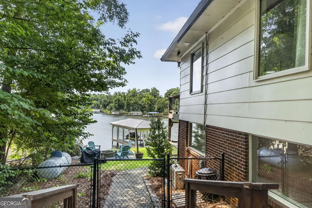 112 Oak LN Eatonton, GA 31024