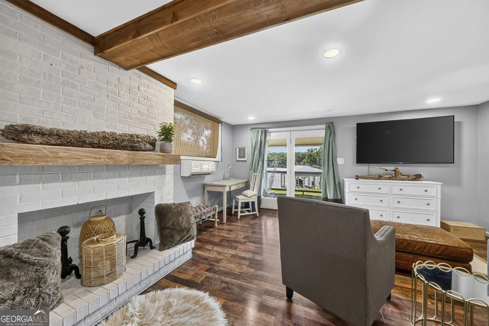 112 Oak LN Eatonton, GA 31024