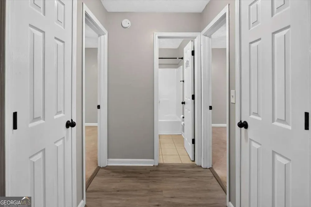 129 Whispering Pine LN NE White, GA 30184