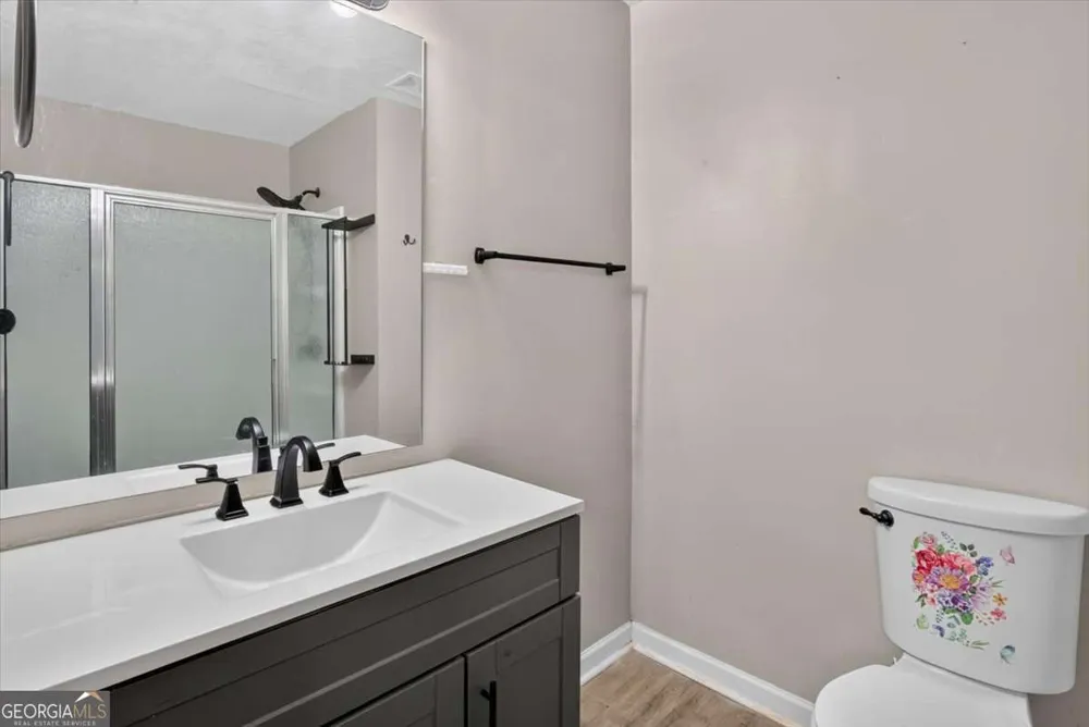 129 Whispering Pine LN NE White, GA 30184