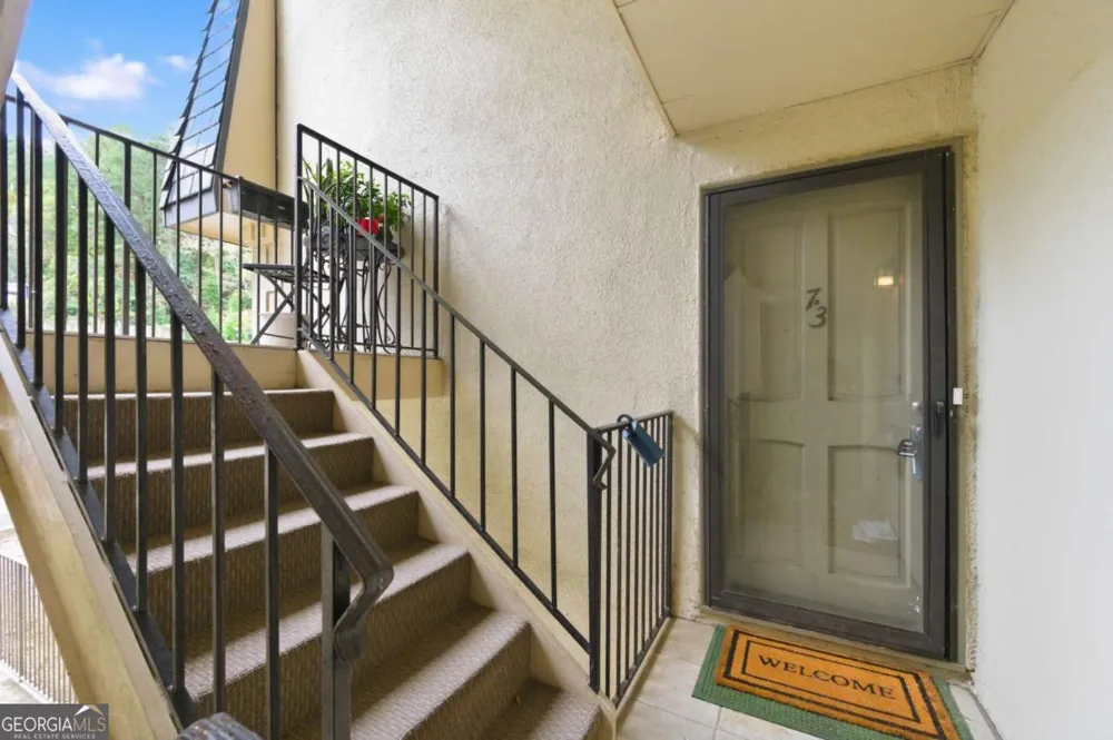 73 Montre SQ Atlanta, GA 30327