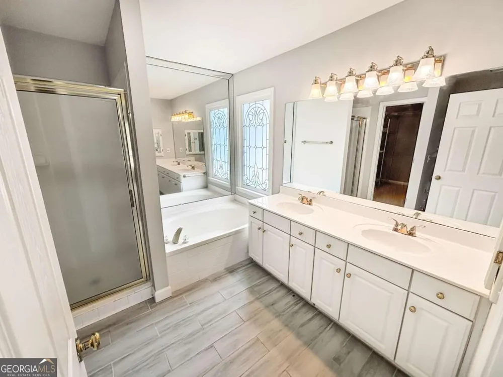 2092 Drogheda LN Marietta, GA 30066