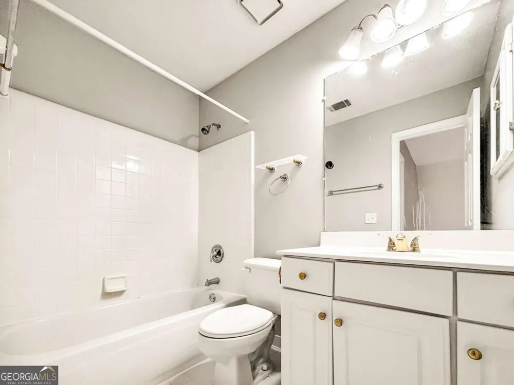 2092 Drogheda LN Marietta, GA 30066