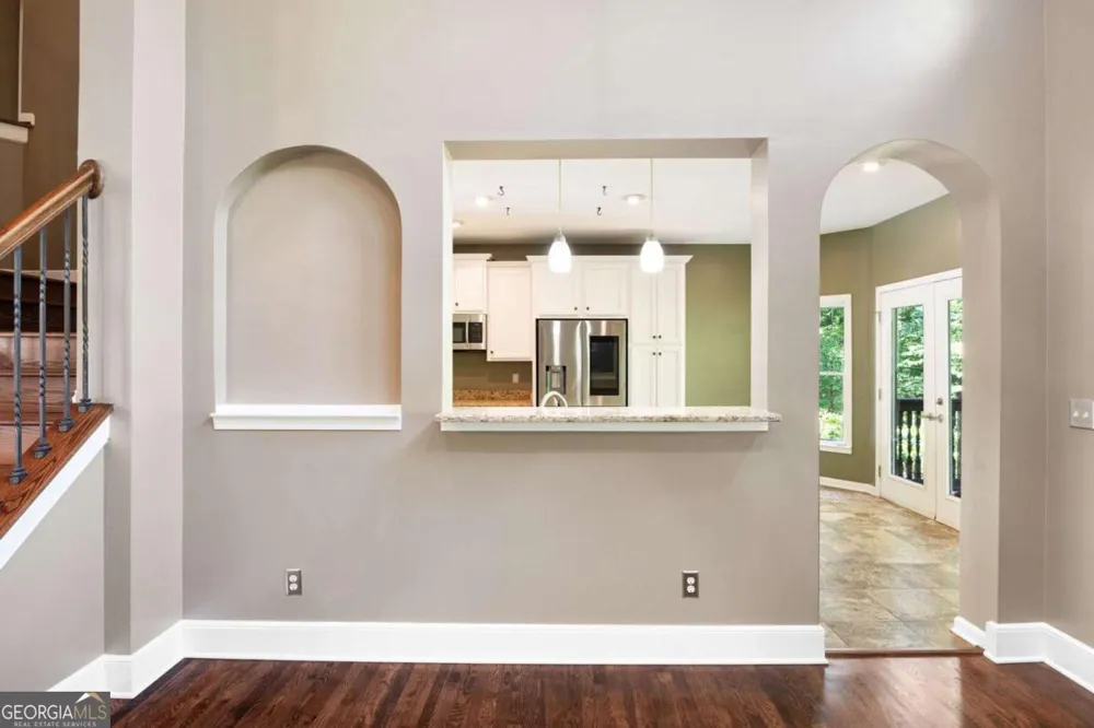 13 Royal Lake DR SE Cartersville, GA 30120