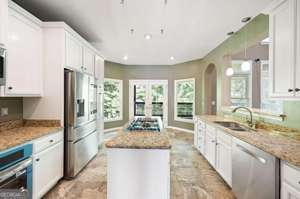 13 Royal Lake DR SE Cartersville, GA 30120