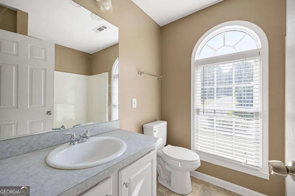 13 Royal Lake DR SE Cartersville, GA 30120