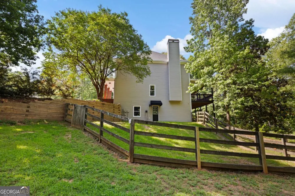 13 Royal Lake DR SE Cartersville, GA 30120