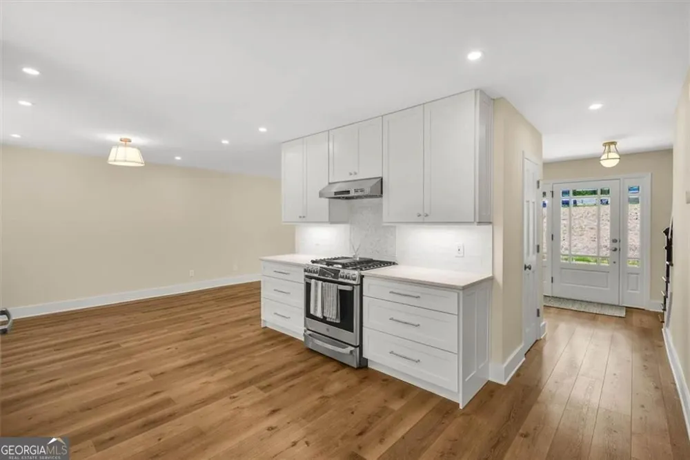 4587 Gilhams RD NE Roswell, GA 30075