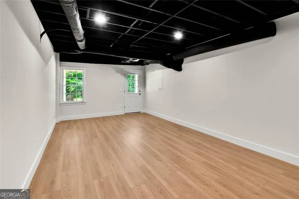 4587 Gilhams RD NE Roswell, GA 30075