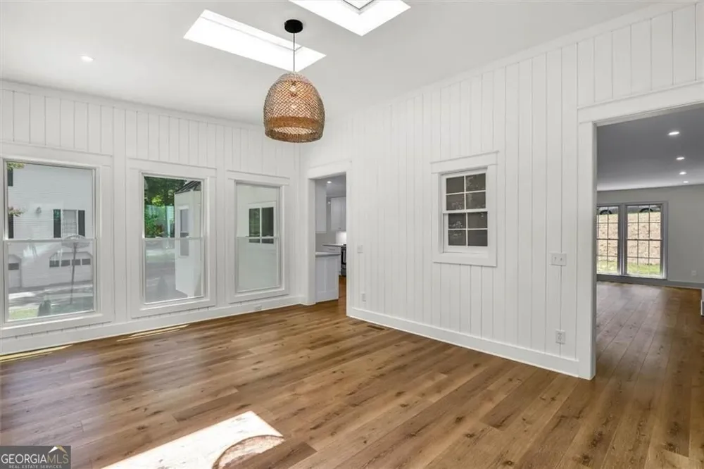 4587 Gilhams RD NE Roswell, GA 30075