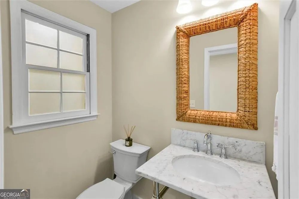 4587 Gilhams RD NE Roswell, GA 30075