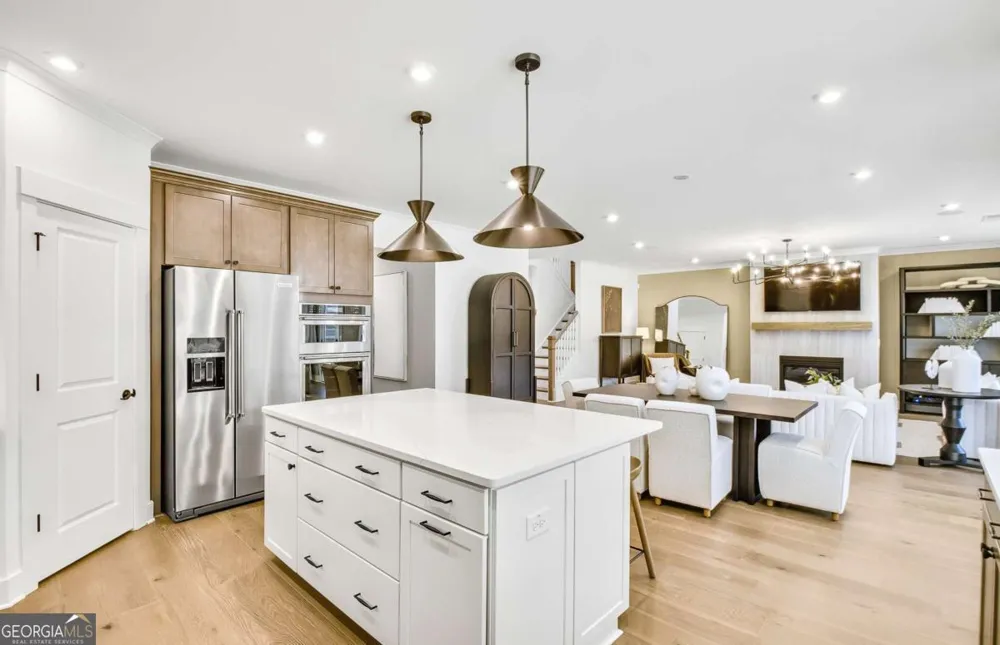 4885 Rosarian DR Cumming, GA 30040