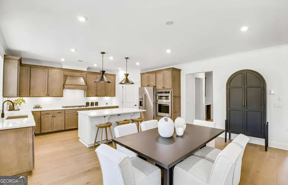 4885 Rosarian DR Cumming, GA 30040