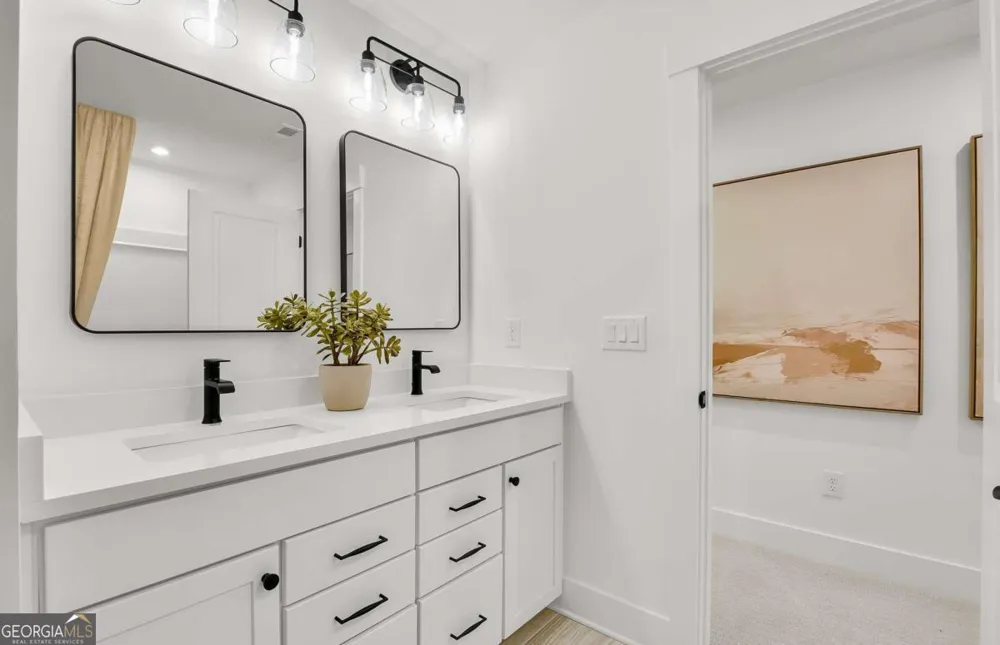 4885 Rosarian DR Cumming, GA 30040