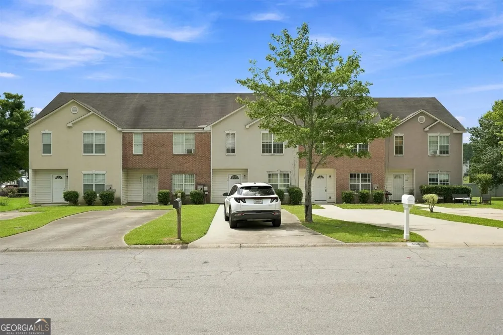 366 N Beach CT Riverdale, GA 30274
