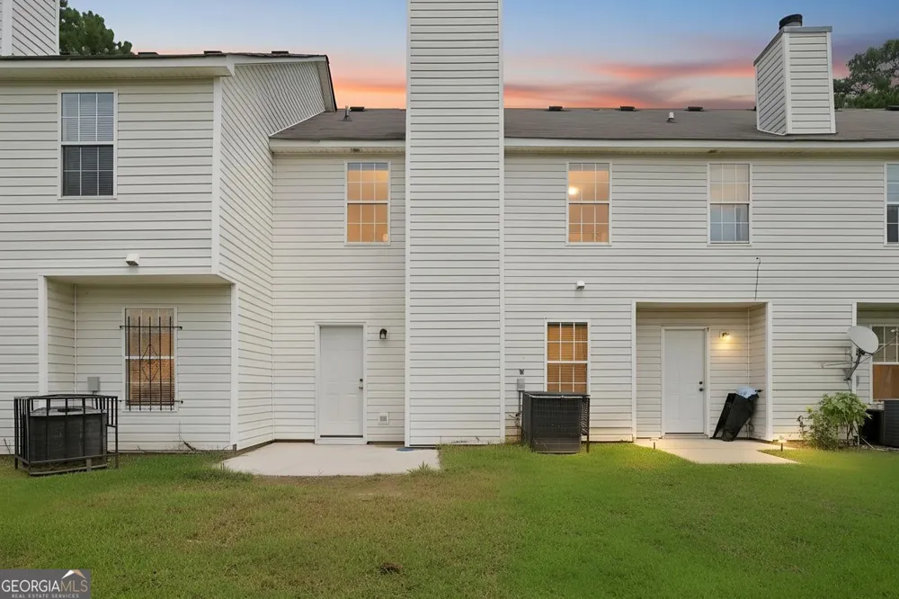 366 N Beach CT Riverdale, GA 30274