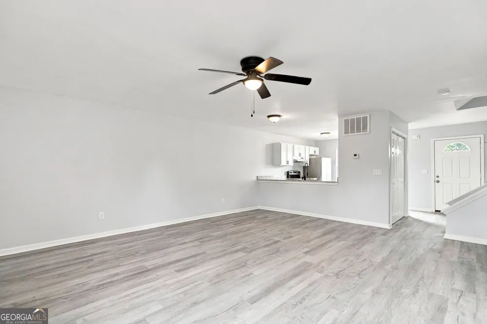 366 N Beach CT Riverdale, GA 30274