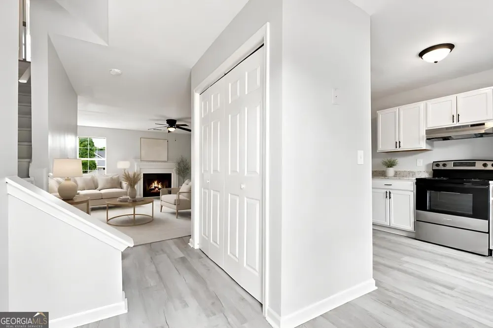 366 N Beach CT Riverdale, GA 30274