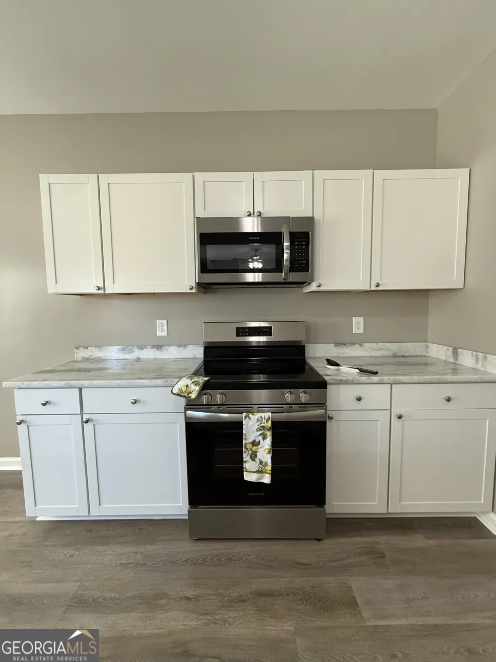 174 Charlotte CIR Statham, GA 30666
