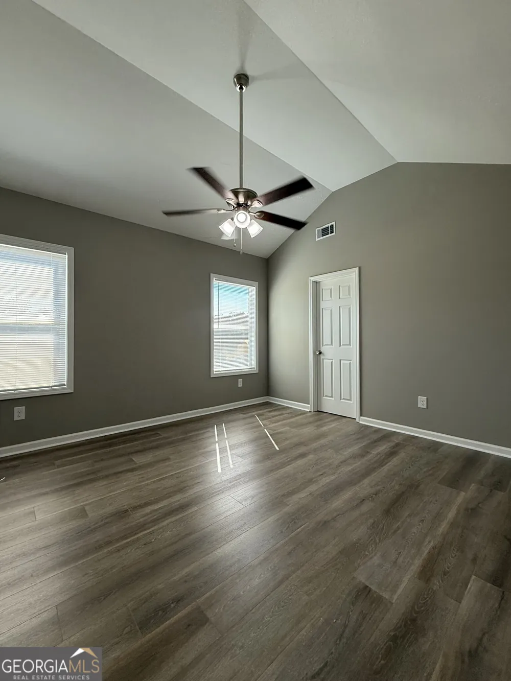 174 Charlotte CIR Statham, GA 30666