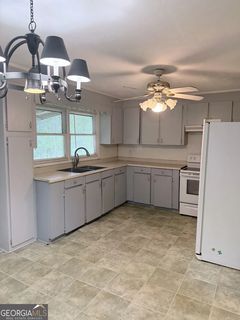160 Macon RD NW Mcintyre, GA 31054