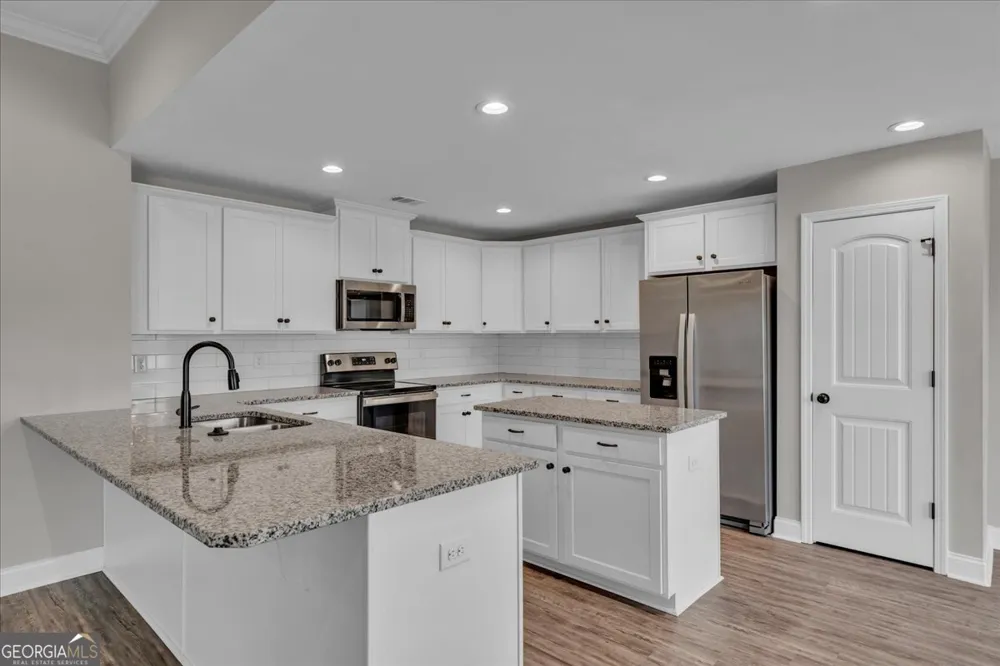 629 Broderick CIR Warner Robins, GA 31088