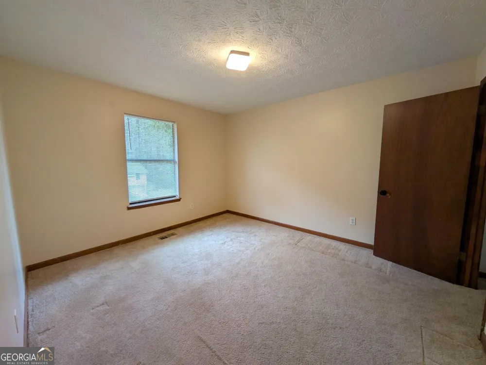 4341 Old Lake DR Decatur, GA 30034