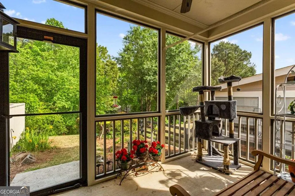 6867 Flagstone WAY Flowery Branch, GA 30542
