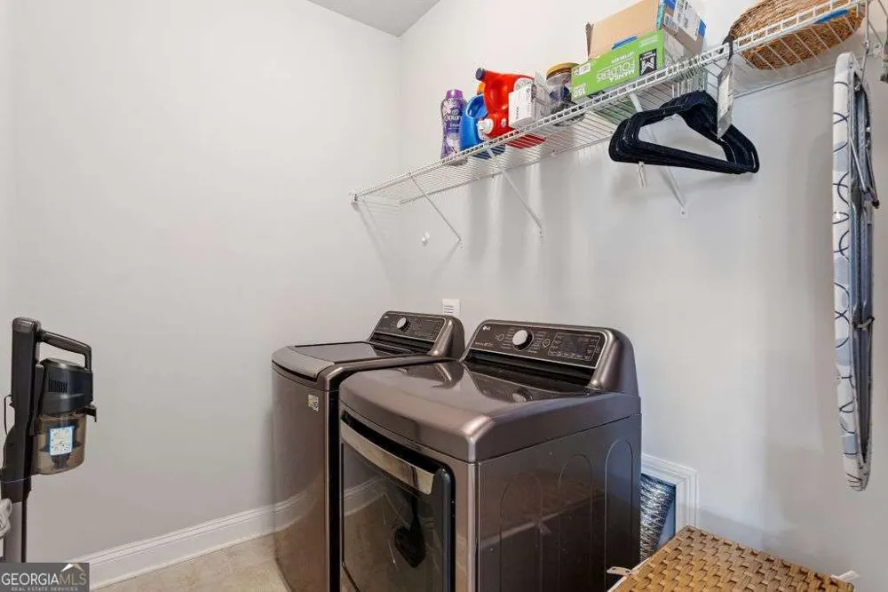 6867 Flagstone WAY Flowery Branch, GA 30542