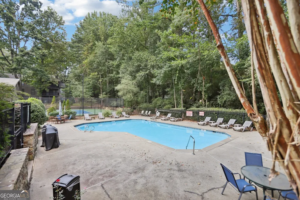 2808 Cumberland CT SE Smyrna, GA 30080